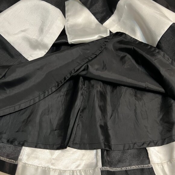 EY Boutique Women's Black White Striped Sleeveless Fit & Flare Dress Size 8 - Picture 9 of 9